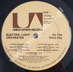 ELECTRIC LIGHT ORCHESTRA - On The Third Day - US United Artists 1973 1st Press - NEAR MINT VINTAGE VINYL